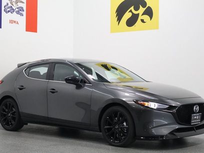 New 2025 MAZDA MAZDA3 Hatchback w/Premium Plus Pkg