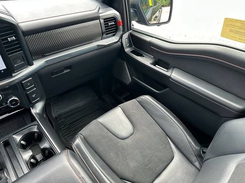Used 2025 Ford F150 Raptor AWD/4WD image 25