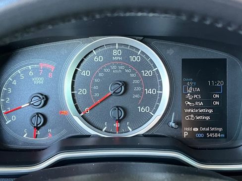 Used 2021 Toyota Corolla SE image 28