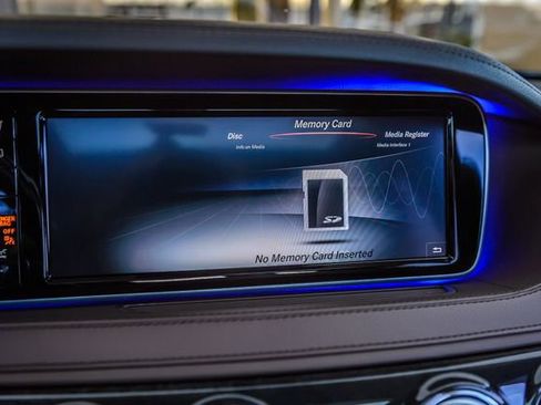 Used 2016 Mercedes-Benz S 550 Sedan image 23