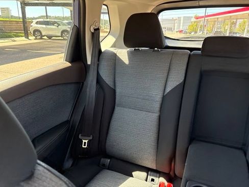 Used 2021 Nissan Rogue S AWD/4WD image 15