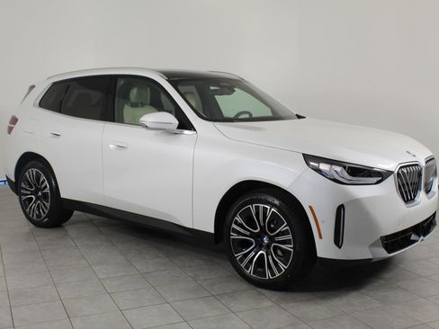 Used 2025 BMW X3 xDrive30i w/ Premium Package image 20