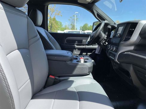 New 2024 RAM 5500 Tradesman image 17