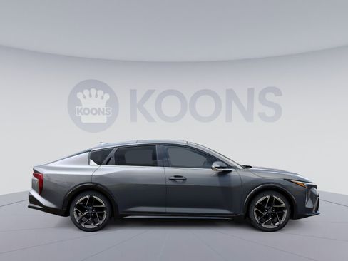 New 2025 Kia K4 GT-Line w/ GT-Line Premium Package image 10