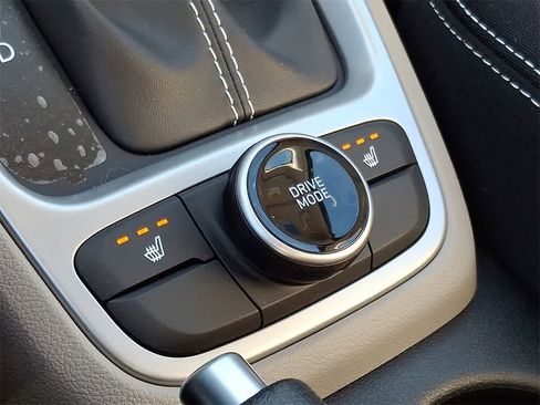 New 2026 Hyundai Venue SEL image 17