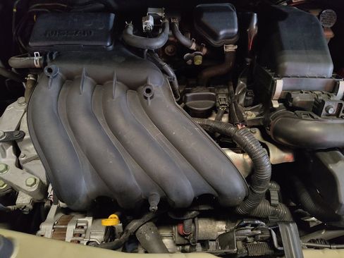 Used 2019 Nissan Versa Note SV FWD image 30