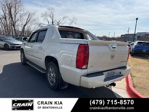 Used 2008 Cadillac Escalade EXT Base image 14