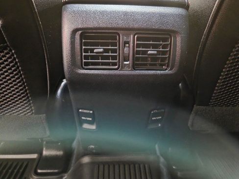 Used 2017 Toyota 4Runner TRD Off-Road Premium AWD/4WD image 72