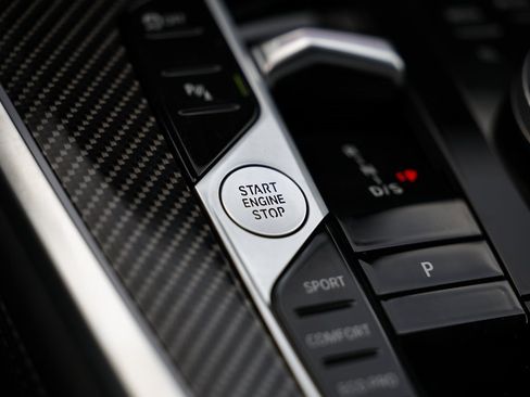 New 2026 BMW X5 M60i w/ Climate Comfort Package image 41