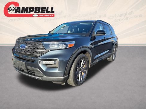 Used 2022 Ford Explorer XLT w/ Equipment Group 202A image 1