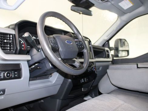Used 2024 Ford F250 XL w/ STX Appearance Package AWD/4WD image 22