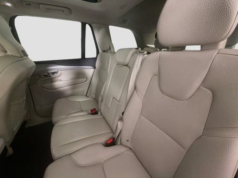 Used 2025 Volvo XC90 B5 Core w/ Protection Package Premier AWD/4WD image 25