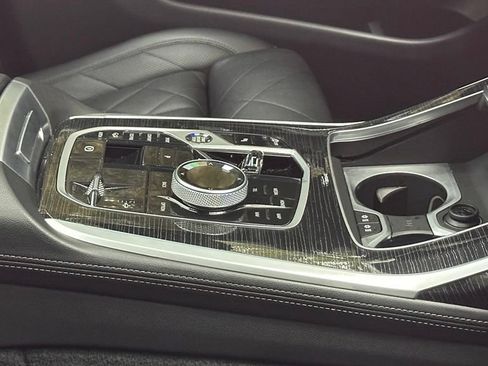 Used 2023 BMW X7 xDrive40i w/ Executive Package AWD/4WD image 6