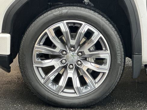 Certified 2024 GMC Sierra 1500 Denali image 27