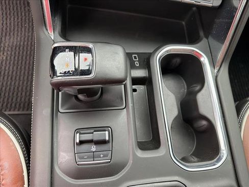 Used 2024 GMC Sierra 1500 Denali Ultimate AWD/4WD image 24