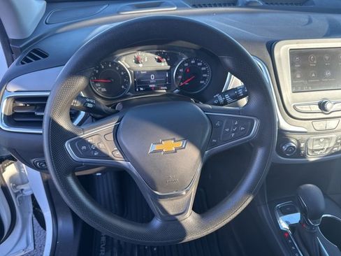 Used 2023 Chevrolet Equinox LS w/ LS Convenience Package image 14