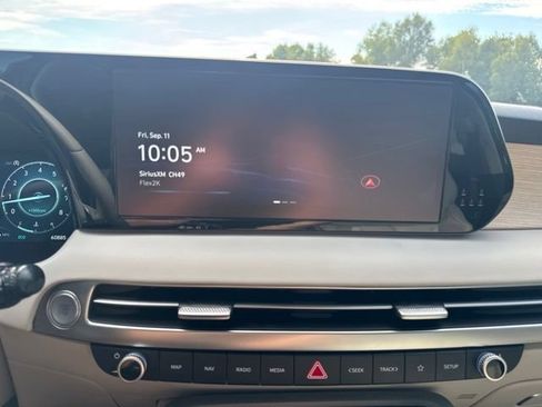 Used 2024 Hyundai Palisade Limited AWD/4WD image 24