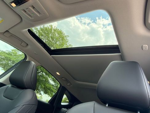 Used 2025 Nissan Murano SL w/ Cargo Package AWD/4WD image 34