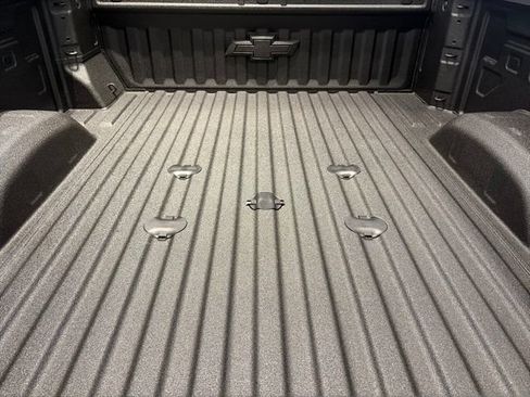 New 2026 Chevrolet Silverado 2500 High Country w/ High Country Premium Package AWD/4WD image 9