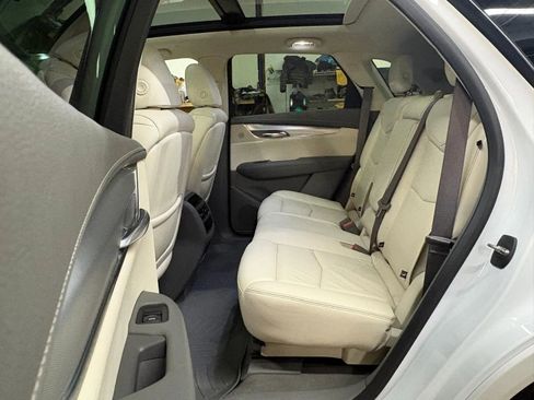 Used 2019 Cadillac XT5 Luxury image 23