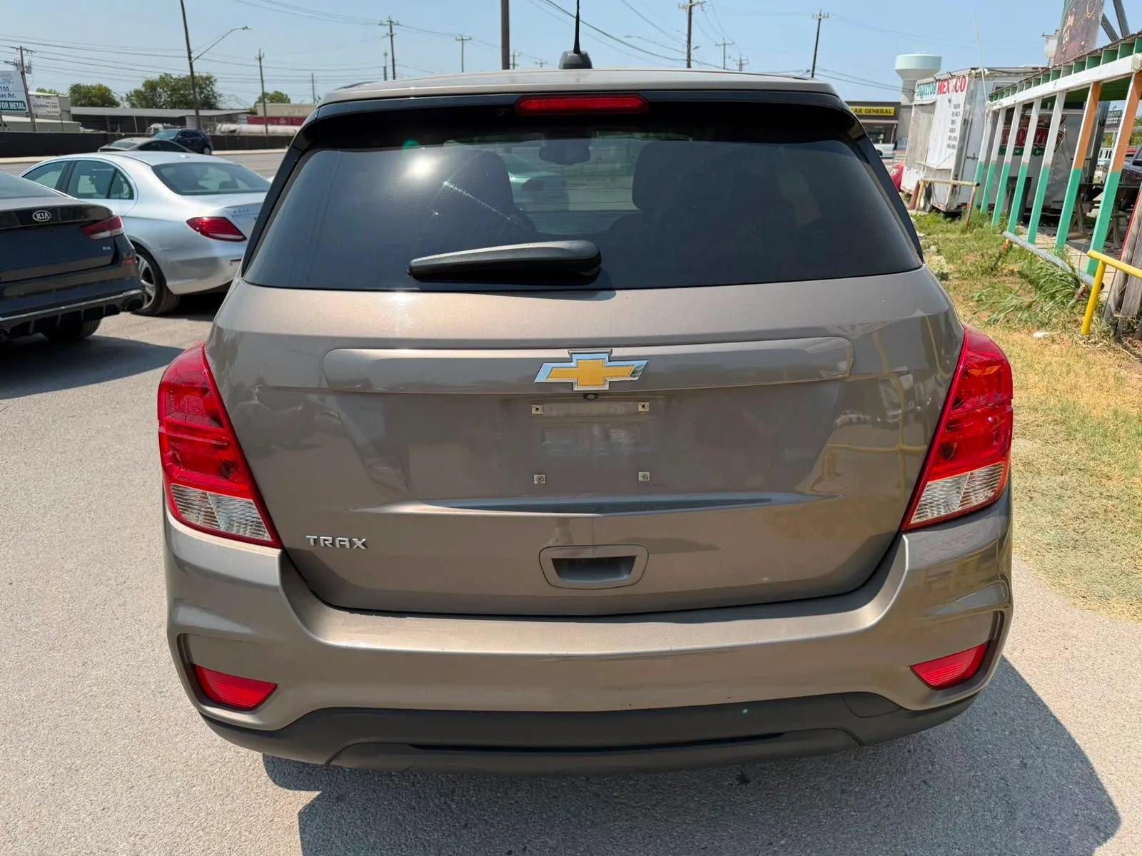 Used 2020 Chevrolet Trax LS w/ Tint and Cruise Package FWD image 4