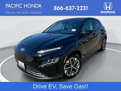 Used 2023 Hyundai Kona Limited w/ Cargo Package