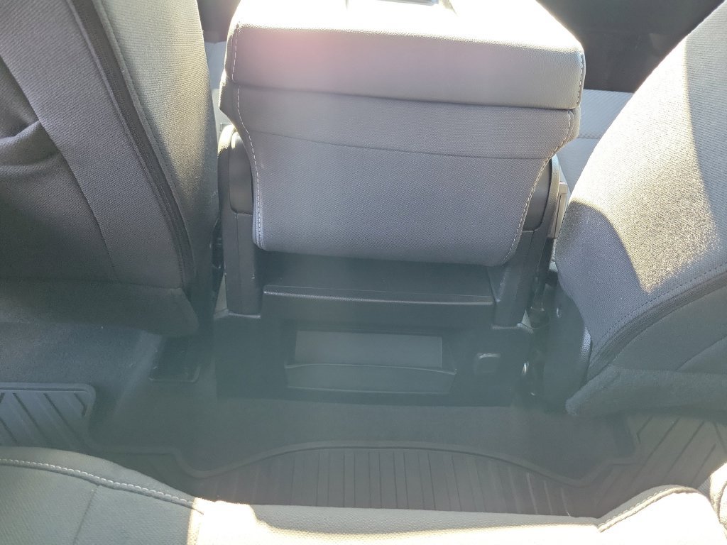 Used 2019 Chevrolet Silverado 1500 LT AWD/4WD image 15