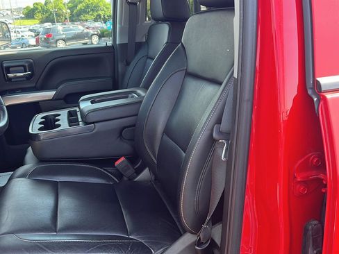 Used 2018 Chevrolet Silverado 1500 LT w/ All Star Edition RWD image 19