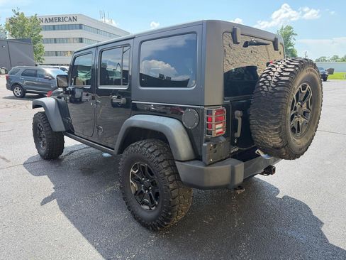 Used 2014 Jeep Wrangler Unlimited Sport AWD/4WD image 3