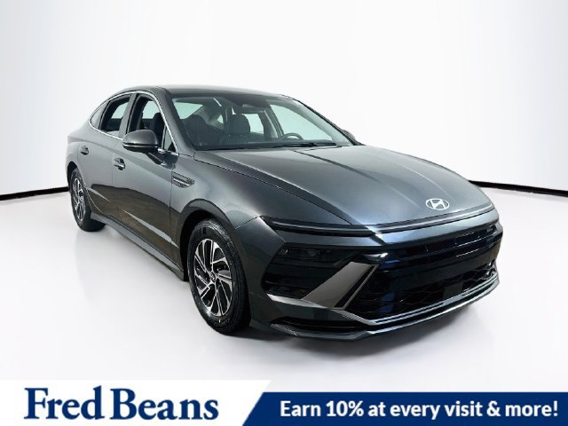 New 2026 Hyundai Sonata Blue FWD image 1