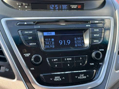 Used 2016 Hyundai Elantra SE image 20