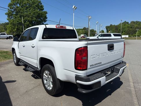 Used 2022 Chevrolet Colorado LT RWD image 4