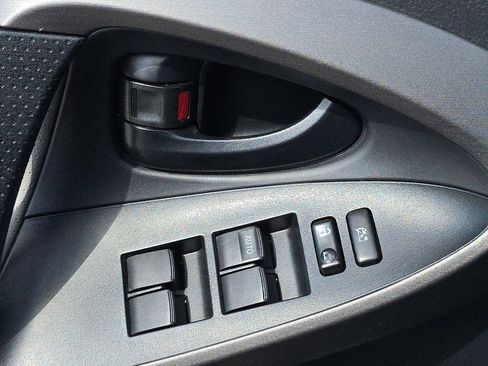 Used 2012 Toyota RAV4 Limited w/ Navigation Value Pkg image 20