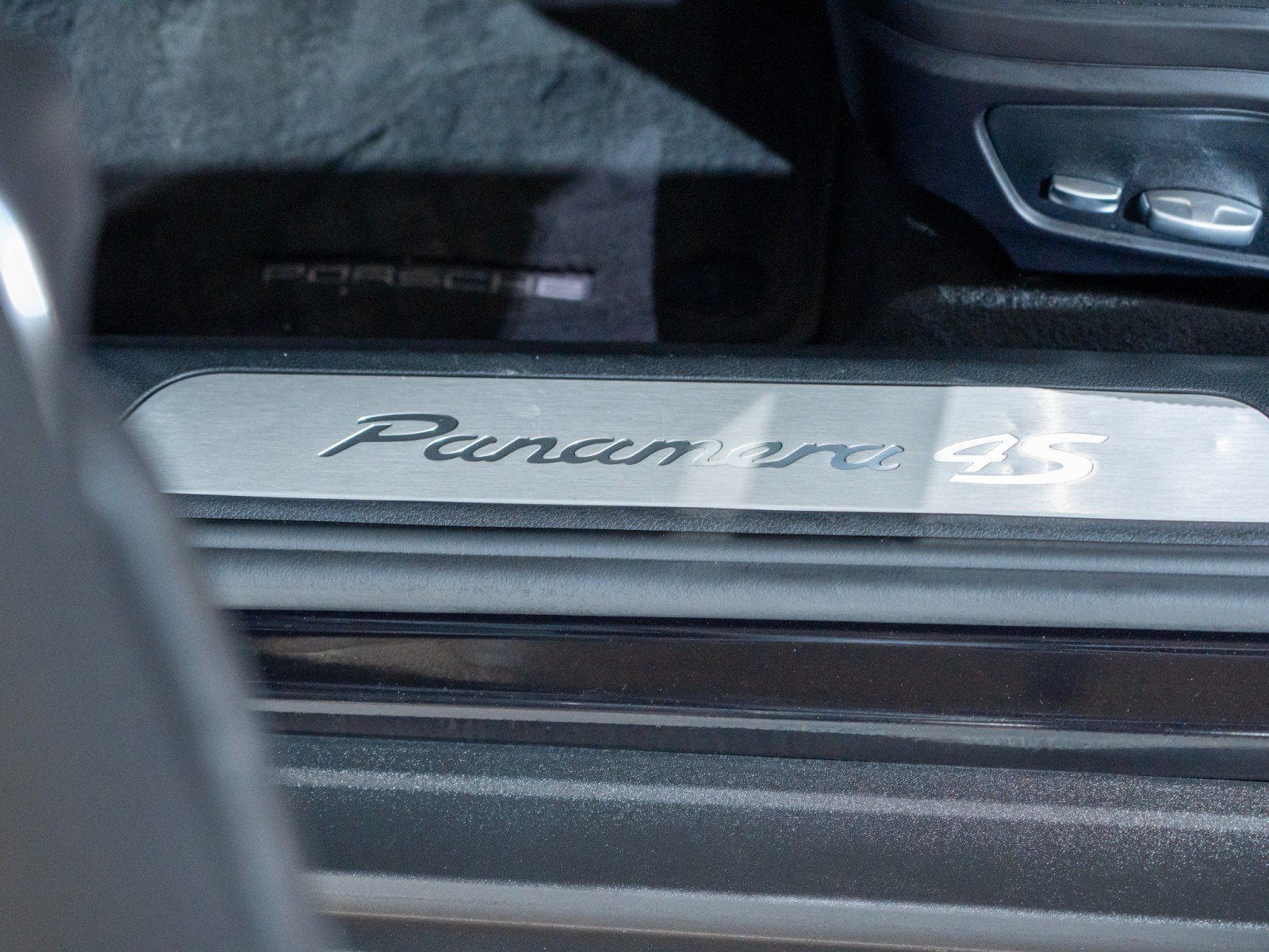 Certified 2020 Porsche Panamera 4S AWD/4WD image 11