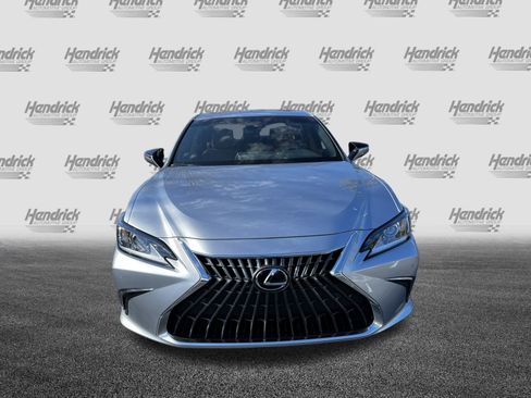 New 2025 Lexus ES 350 350 image 3