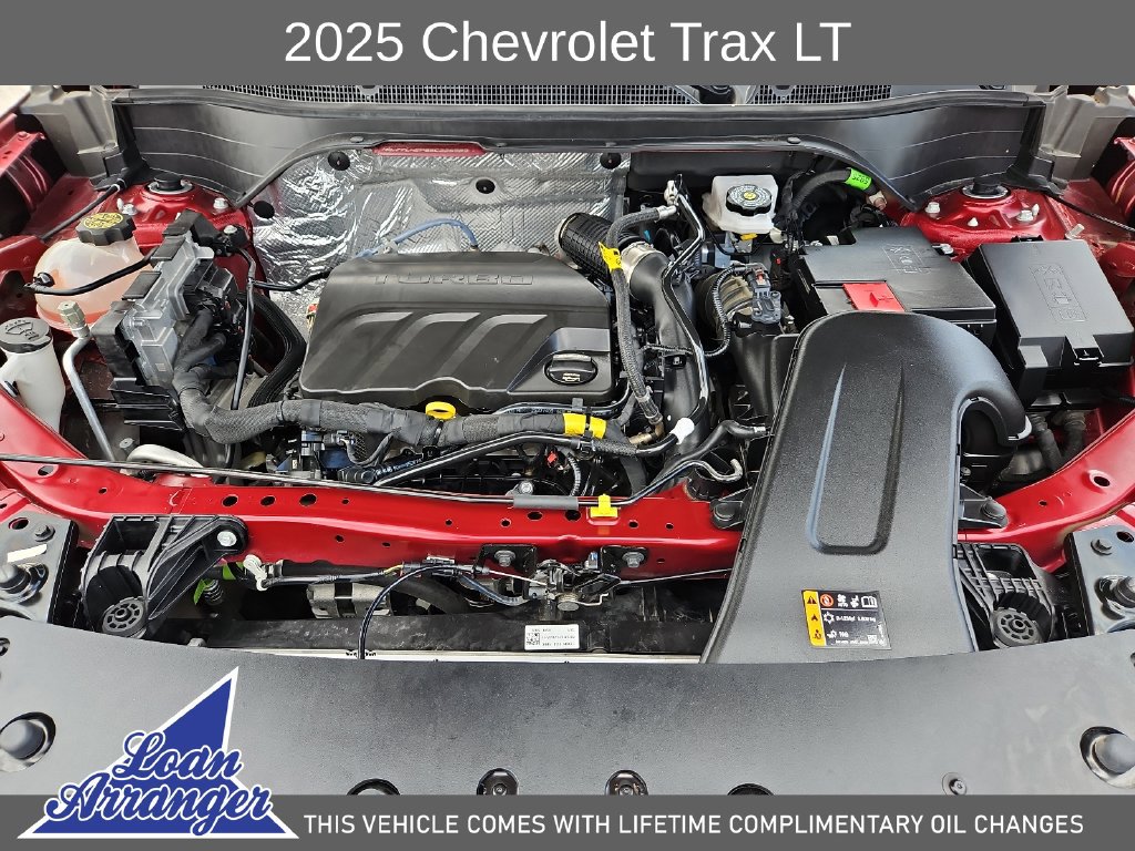 Used 2025 Chevrolet Trax LT FWD image 15