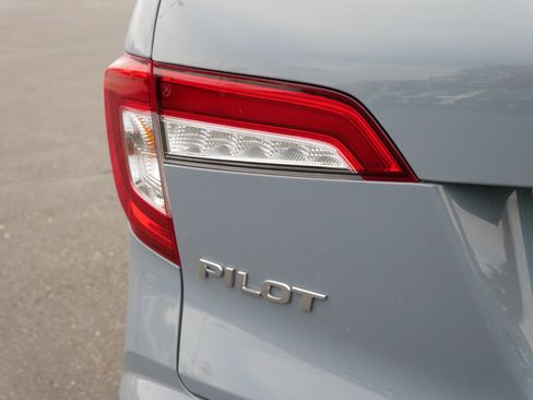 Used 2022 Honda Pilot Special Edition image 17