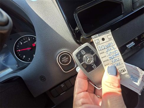 New 2025 Mercedes-Benz Sprinter 2500 image 12