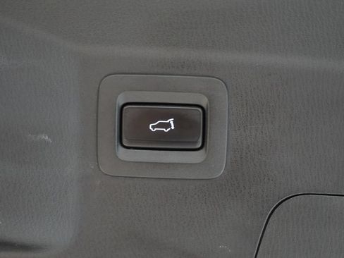 Used 2017 MAZDA CX-9 Signature AWD/4WD image 11