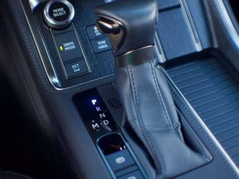 Used 2024 Lexus GX 550 Premium+/ColdAreaPkg/HeadsUpDi w/ Accessory Package (2T) image 25