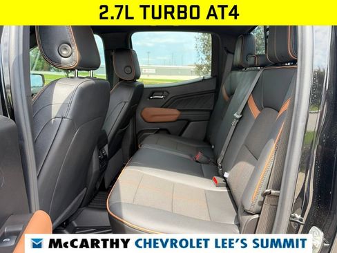 Used 2025 GMC Canyon AT4 AWD/4WD image 39