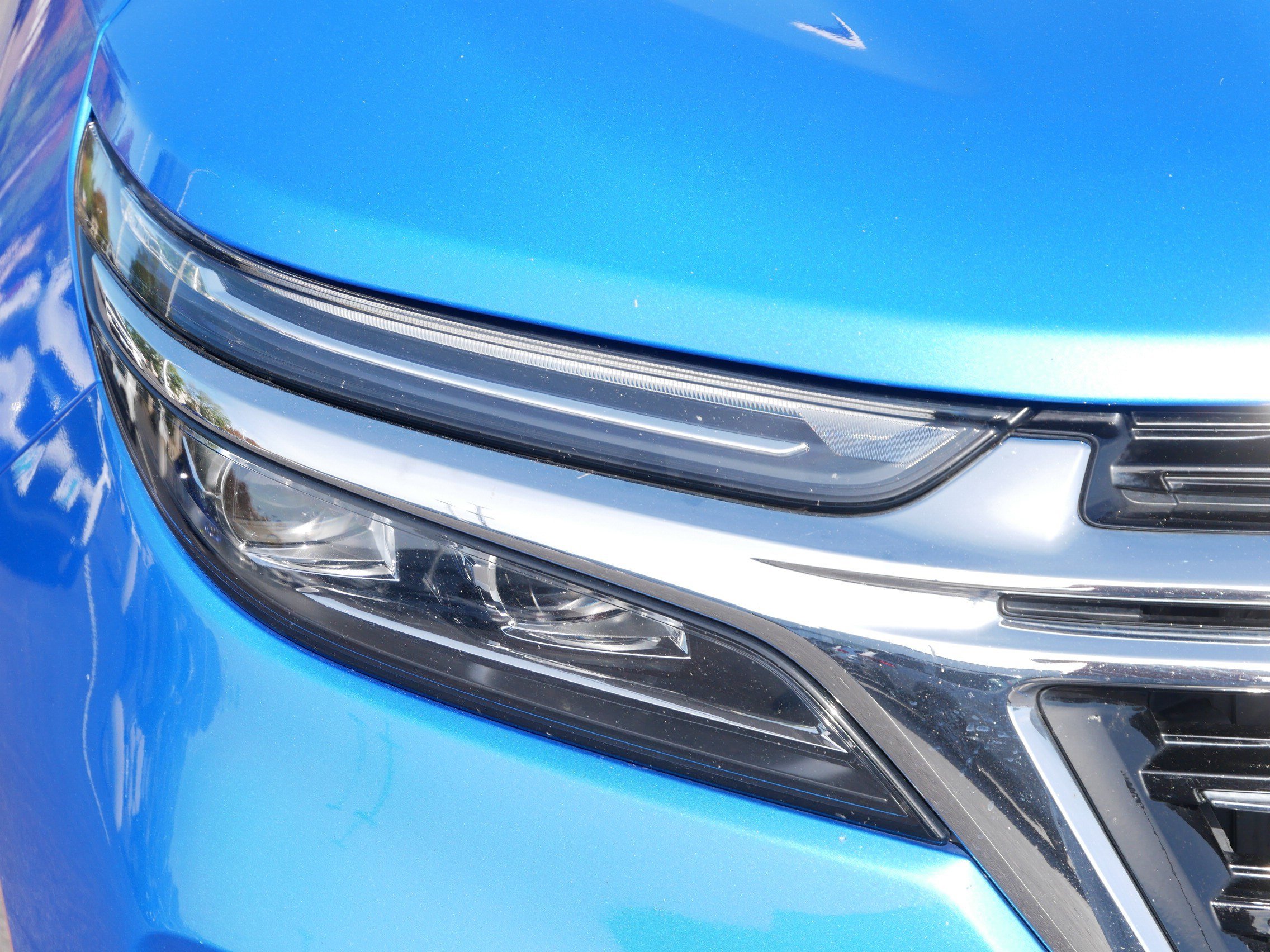 Used 2024 Chevrolet Equinox Premier AWD/4WD image 16