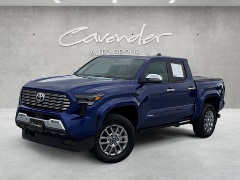 Used 2024 Toyota Tacoma Limited image 1