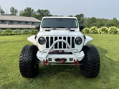 Used 2020 Jeep Gladiator Rubicon AWD/4WD image 5