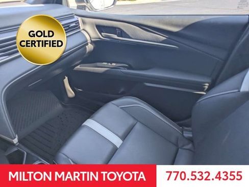 Certified 2025 Toyota Camry SE FWD image 16
