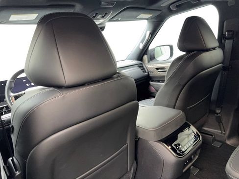 Used 2025 INFINITI QX80 Autograph AWD/4WD image 35