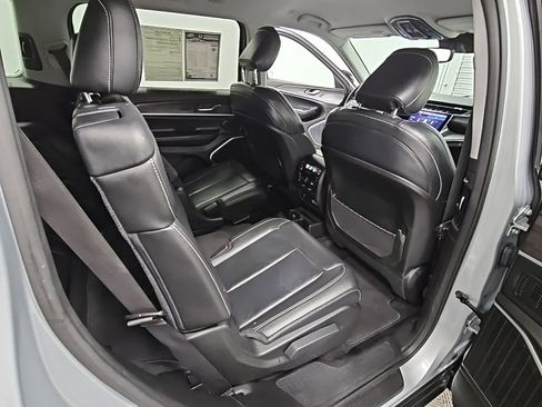 Used 2021 Jeep Grand Cherokee L Limited w/ Trailer Tow Group (B) image 40