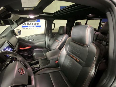 Used 2023 Nissan Frontier PRO-4X w/ Pro-4X Premium Package AWD/4WD image 24