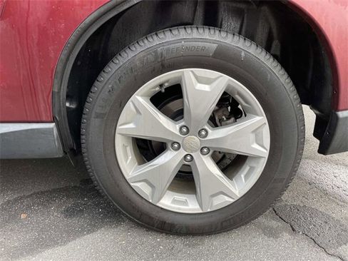 Used 2015 Subaru Forester 2.5i Limited image 8
