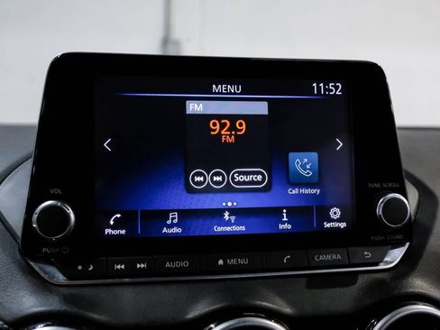 Used 2021 Nissan Sentra SV FWD image 27